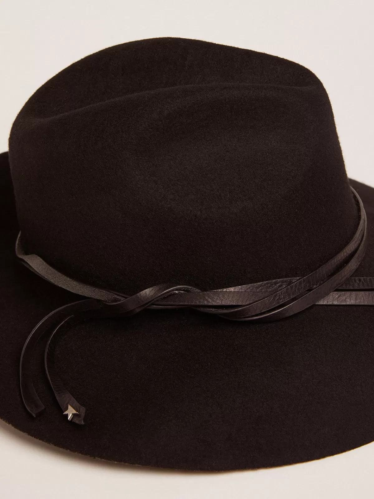 Golden Goose hat with leather strap black Best Sale