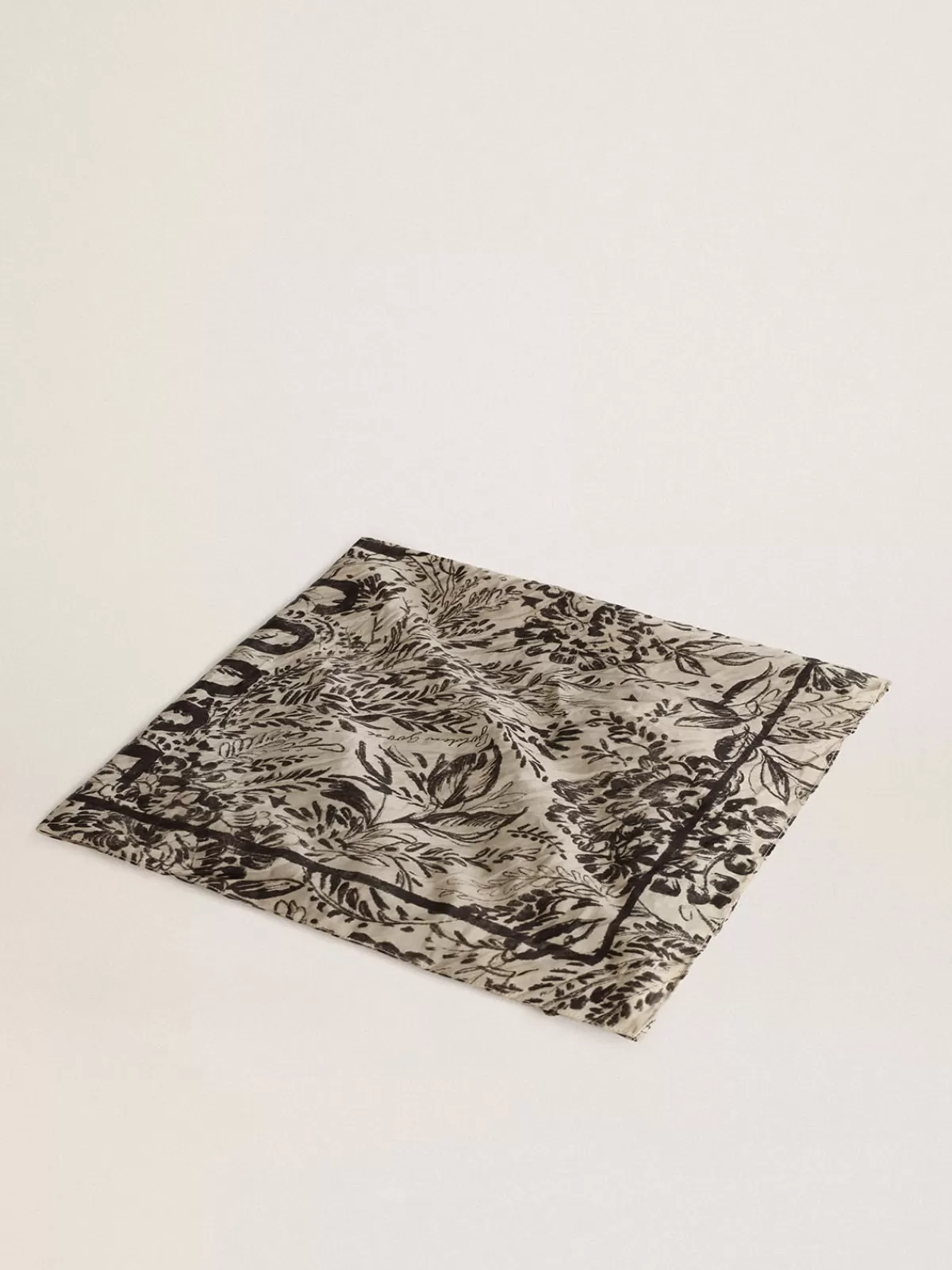 Golden Goose Bone-white scarf with contrasting toile de jouy pattern bonewhite Fashion