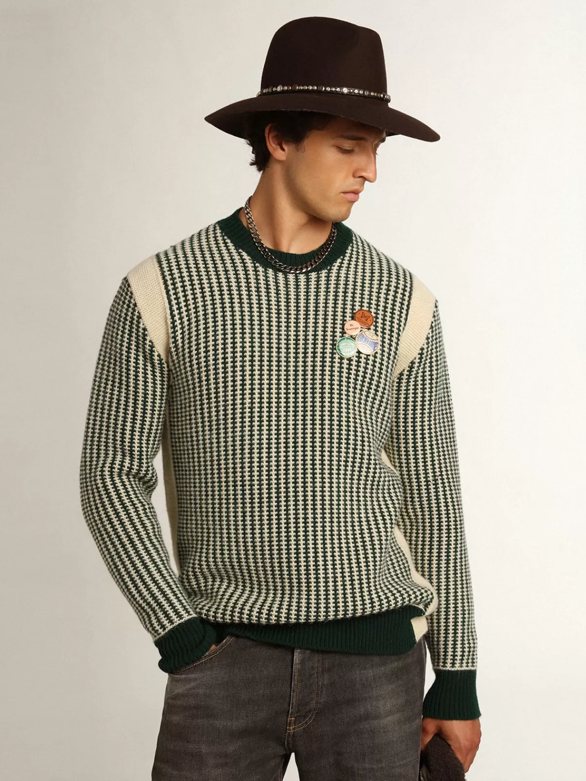 Golden Goose Men's round-neck sweater in two-tone white and green wool midblue Shop