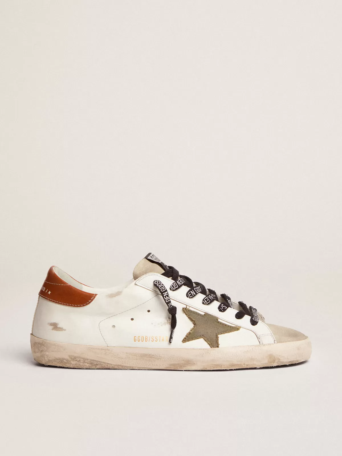 Golden Goose Men's Super-Star with star in olive green canvas white Sale