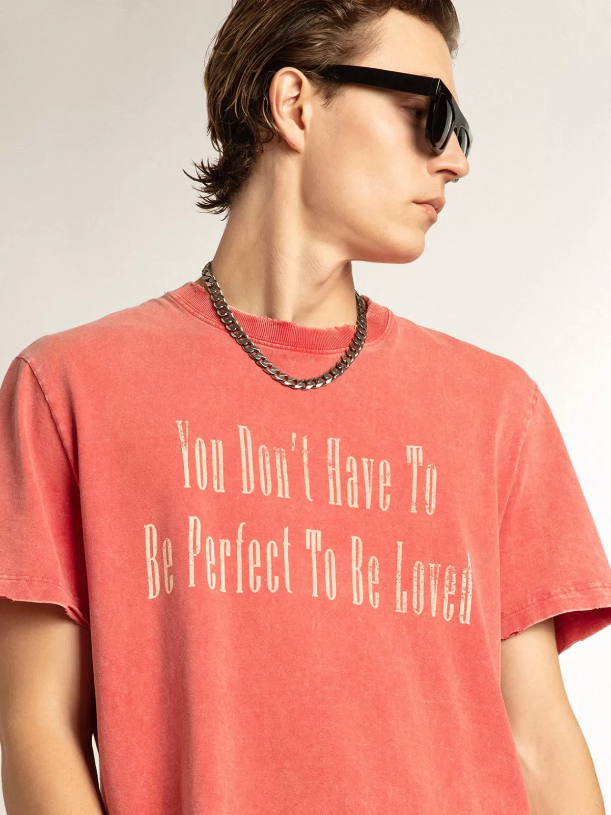 Golden Goose Red T-shirt with ecru printed lettering tangored Store