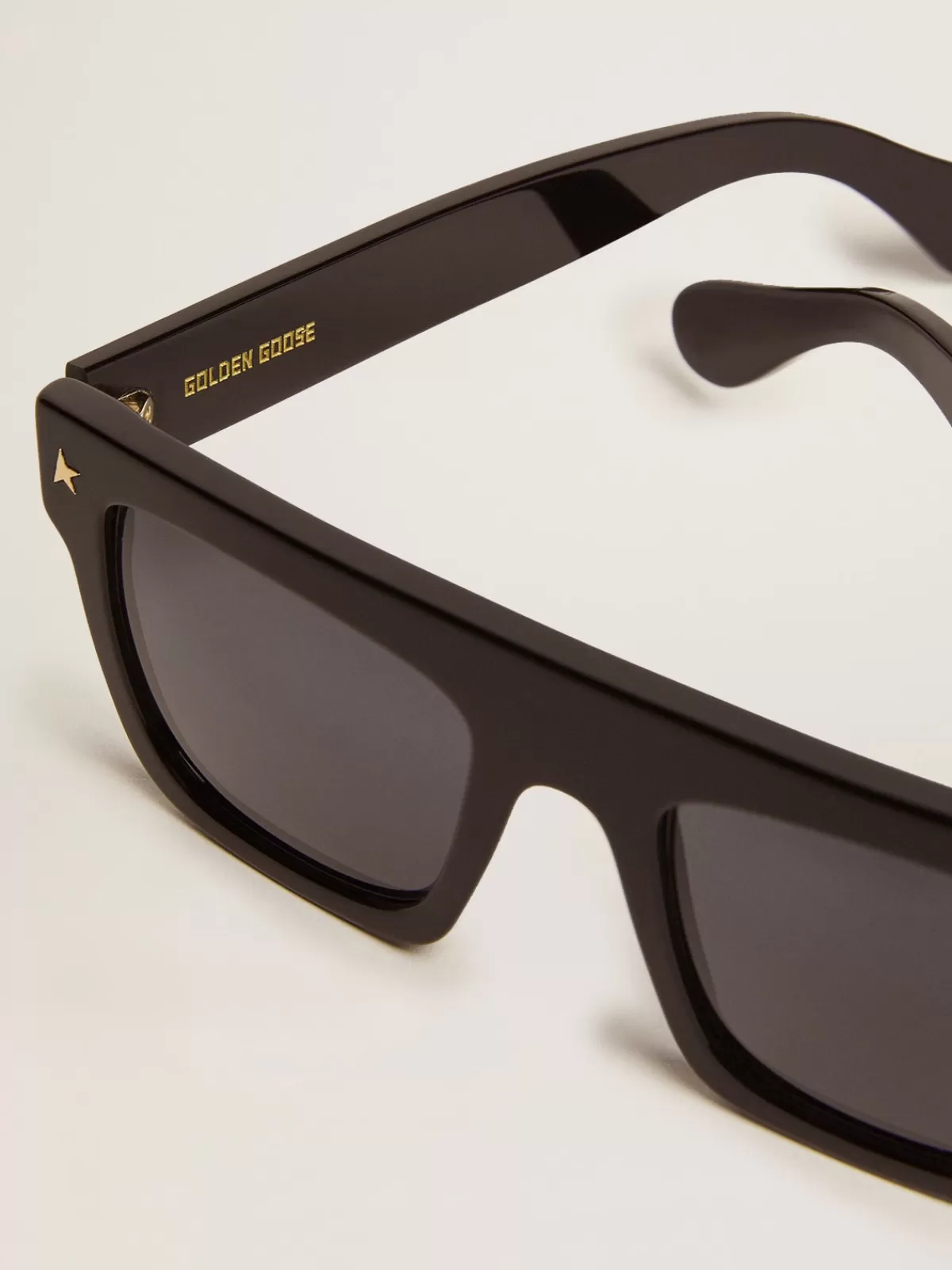 Golden Goose Square sunglasses with frame and gold details black Best